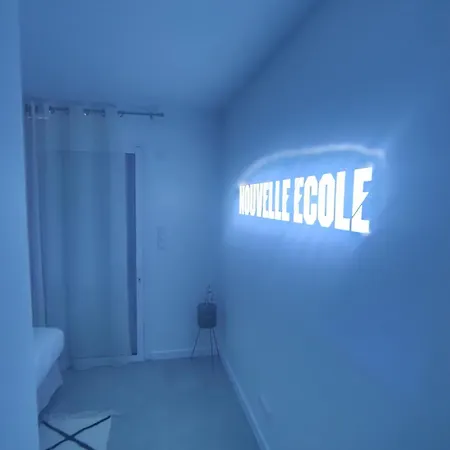 Armelle, Privee Avec Acces Piscine Проживание в семье Артиг-пре-Бордо